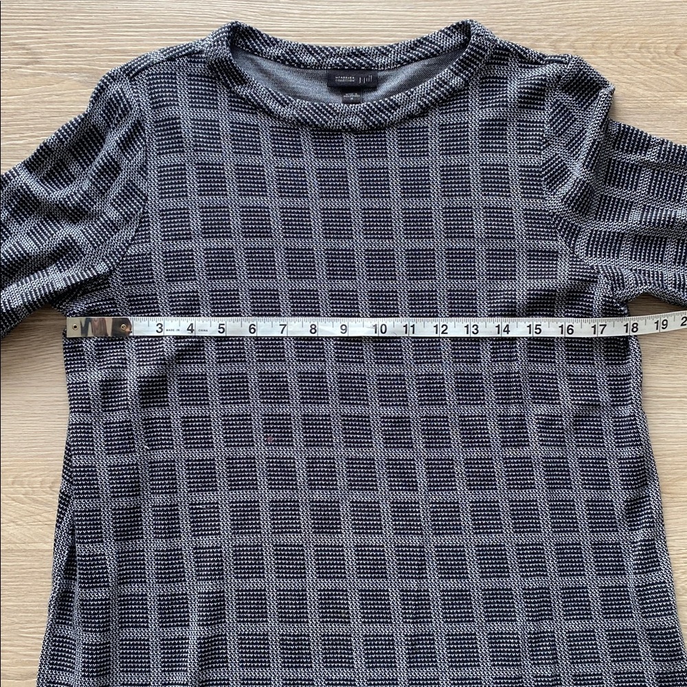 J. Jill Patterned Tunic Top - Picture 8 of 9